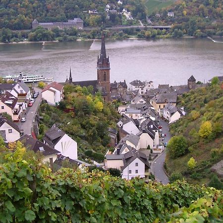 Апартаменты Weingut Theodor Nies Лорх Экстерьер фото